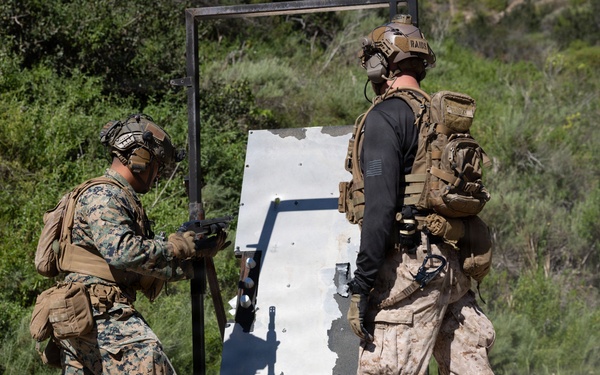 Raid Leaders Course 26-1 Breaching Training