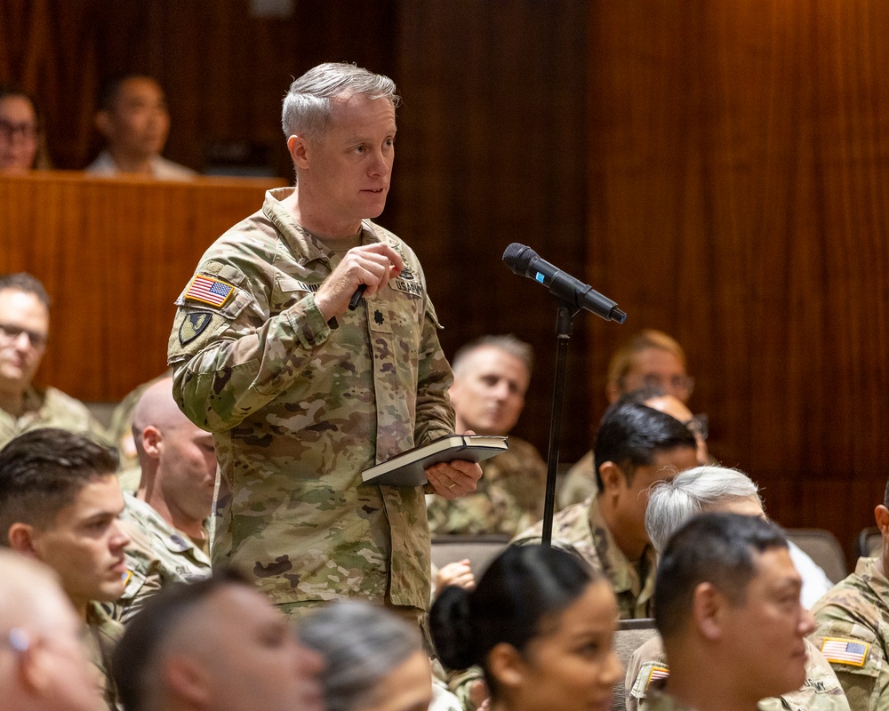 Army Medicine Leaders host fireside chat at Tripler Army Medical Center