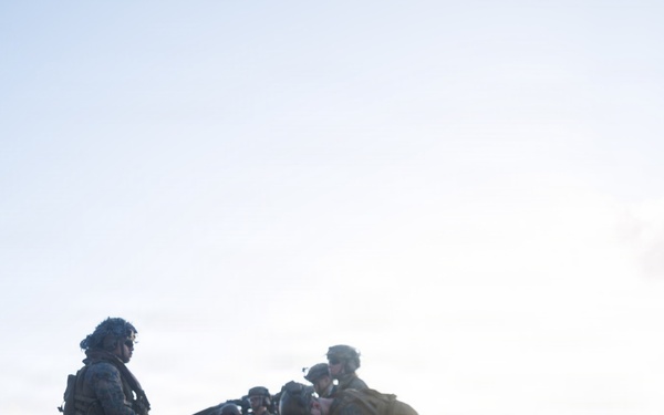 31st MEU | Lima Company conducts live fire deck shoot