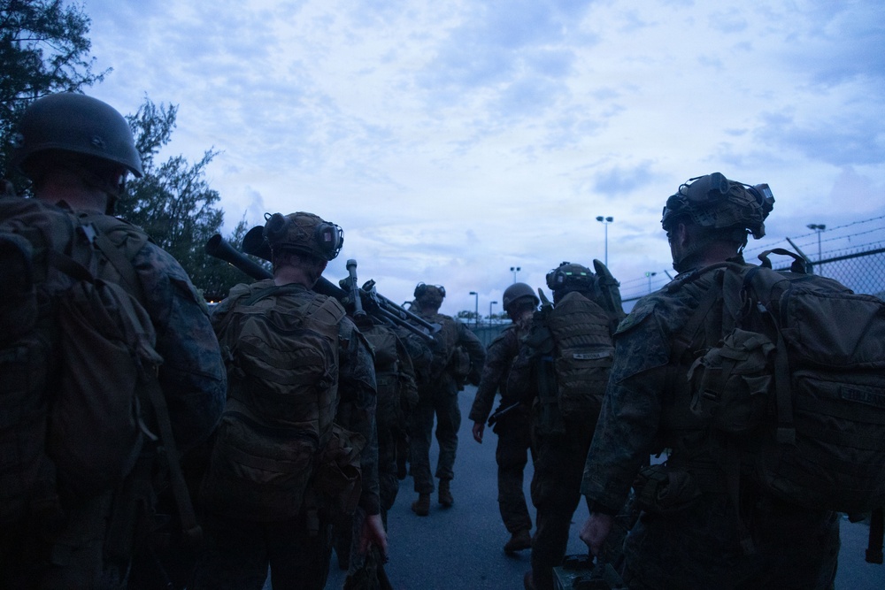 31st MEU | Lima Company conducts a simulated amphibious assault