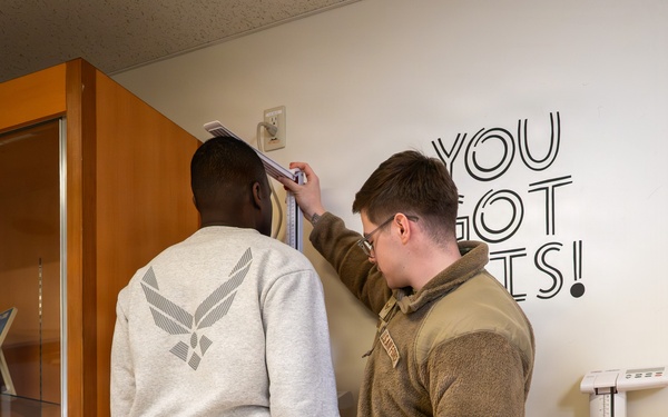 USFJ USAF enlisted leaders perform new fitness assessment