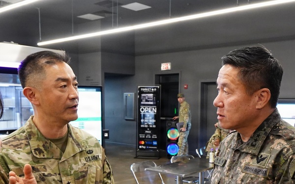 Leadership tours Market 19 operations