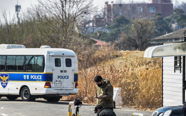 ROK SWAT, U.S Army Garrison Humphrey's personnel conduct joint explosive training