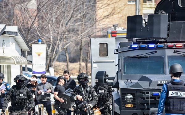 ROK SWAT, U.S Army Garrison Humphrey's personnel conduct joint explosive training