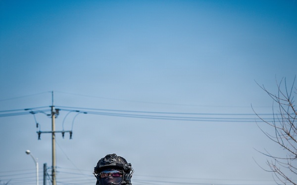 ROK SWAT, U.S Army Garrison Humphrey's personnel conduct joint explosive training