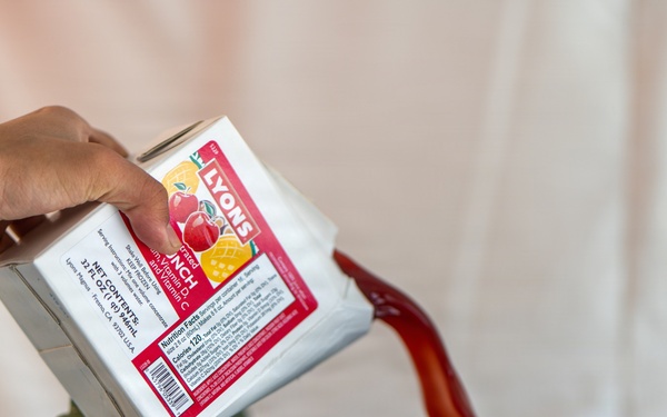 KMEP 26.1: Food Service Marines Cook in Expeditionary Field Kitchen