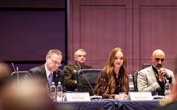 Panelists discuss technical innovation and industrial collaboration, ALFS26