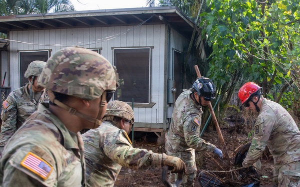 Hawaii National Guard assists Waialua residents with debris removal, water distribution