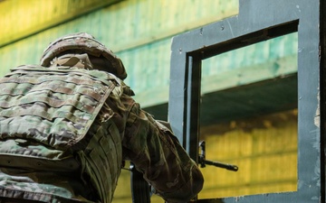 Task Force Talon Conducts Weapons Qualification