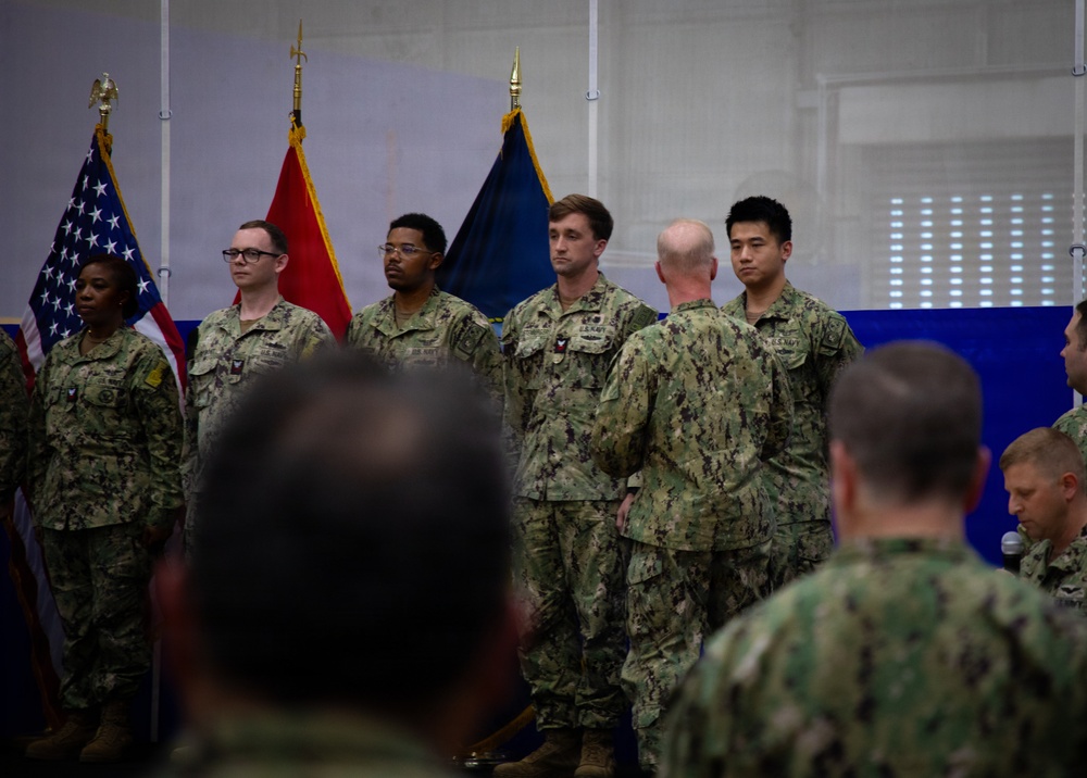 CNO visits COMDESRON 7