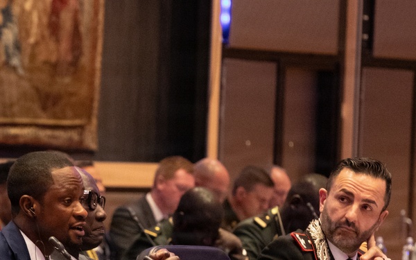 SETAF-AF hosts plenary discussion, “Defining the Threat in Africa,” ALFS26