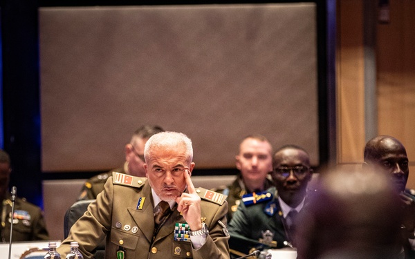 Land forces commanders attend ALFS26 in Rome