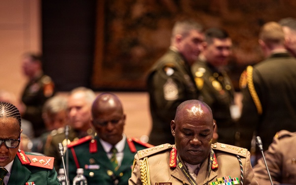 Land forces commanders attend ALFS26 in Rome