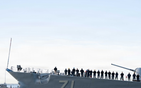 USS Ross Departs Naval Station Norfolk for Deployment