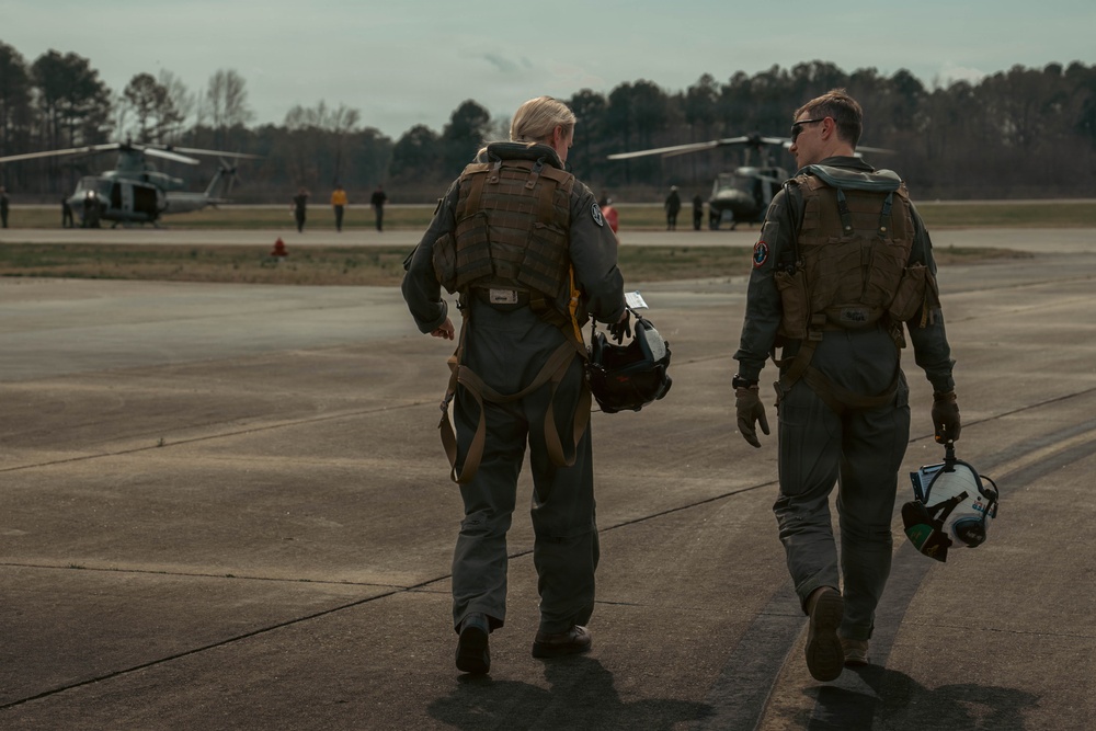 HSC-7 Conducts Training Exercise with The 24th Marine Expeditionary Unit