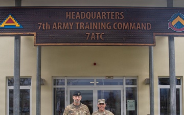 U.S. Army Brig. Gen. Terry R. Tillis welcomes Distinguished visitor