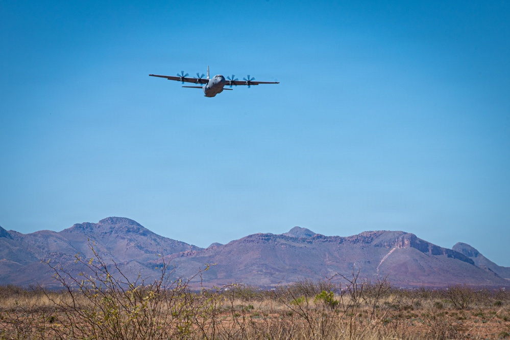 AATTC airdrops over Arizona