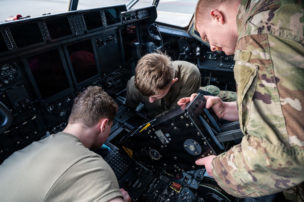 Ready at the throttle: 86 AMXS airmen maintain critical flight systems