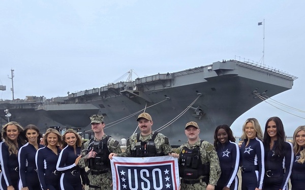 Dallas Cowboys Cheerleaders meet with CVN 77 and CVW-7 Sailors