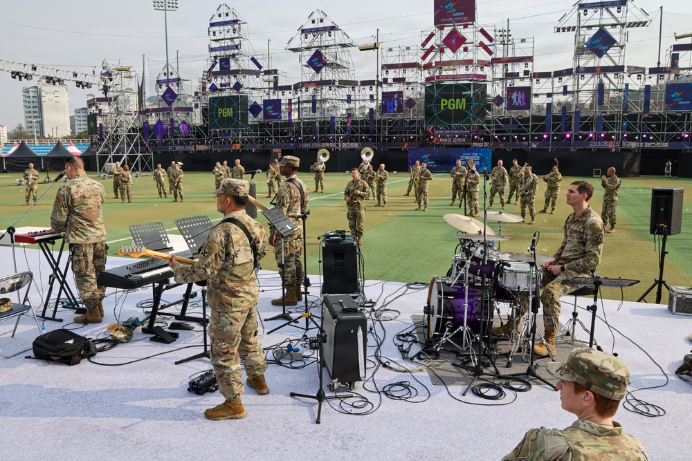 Eighth Army Band Prepares to Perform at Jinhae Festival