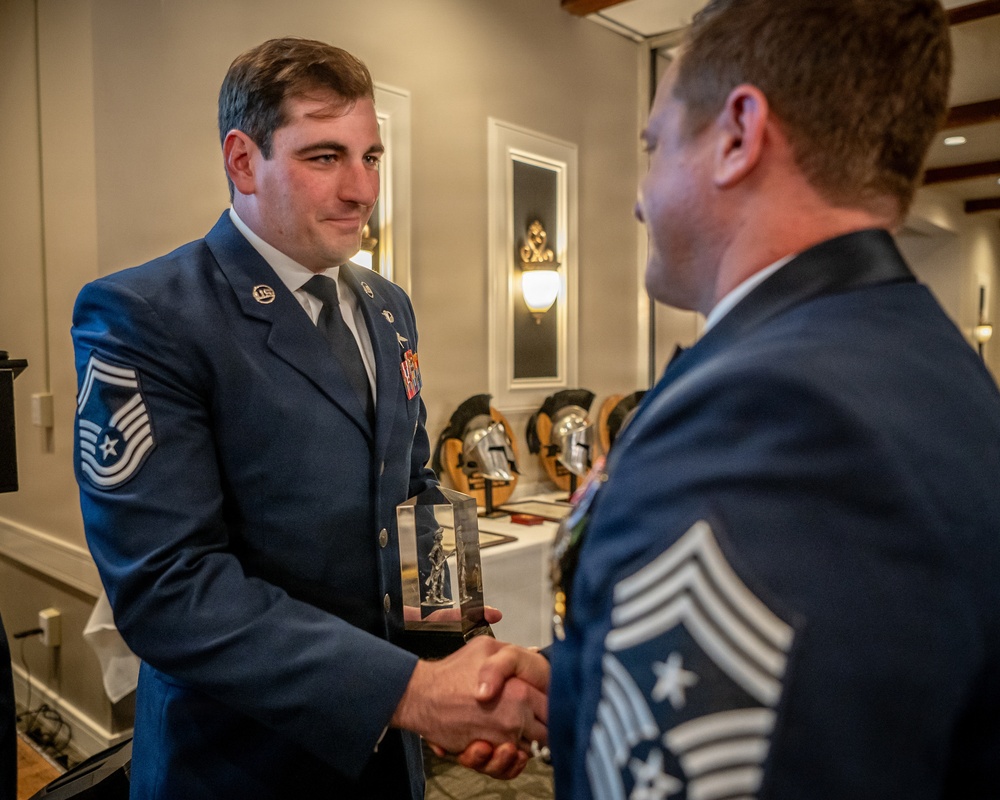 Kentucky Air National Guard celebrates top Airmen