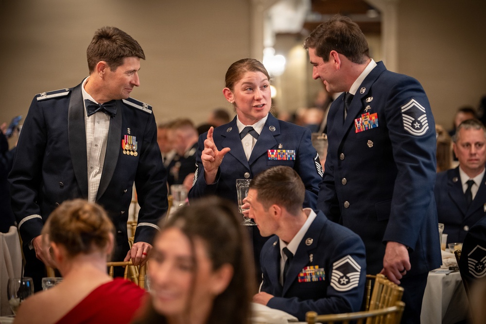 Kentucky Air National Guard celebrates top Airmen
