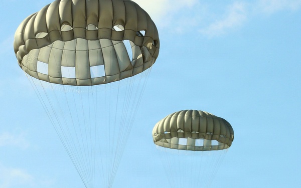 SOCEUR Airborne Operations