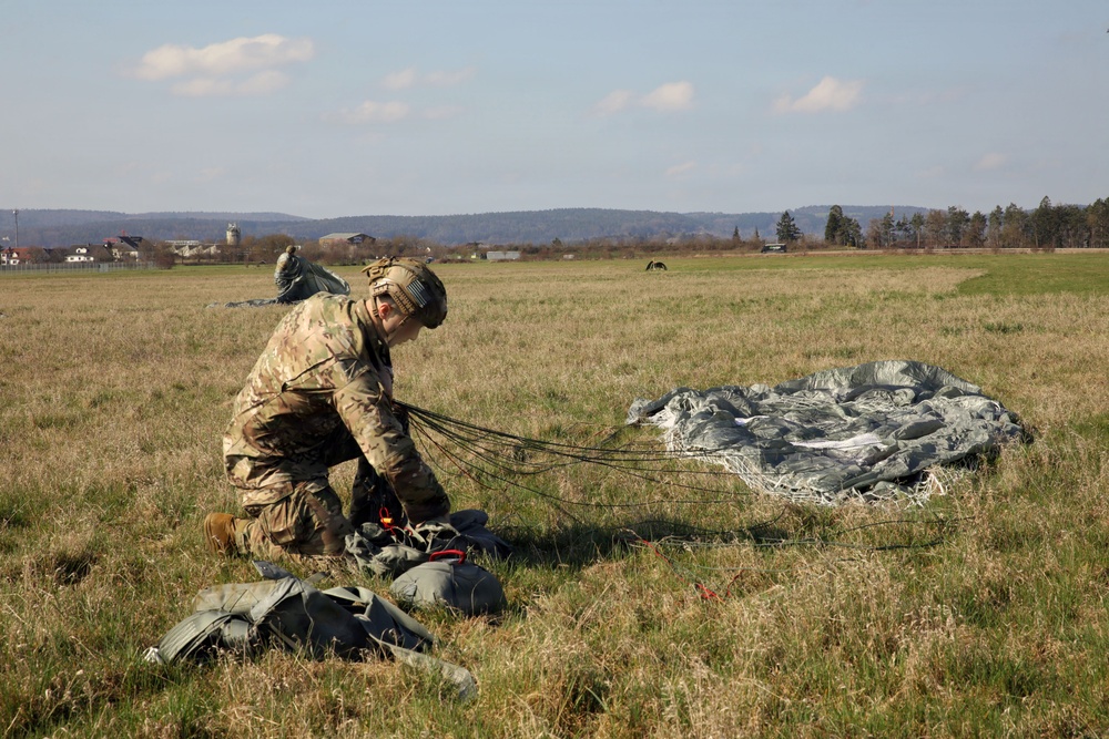 SOCEUR Airborne Operations