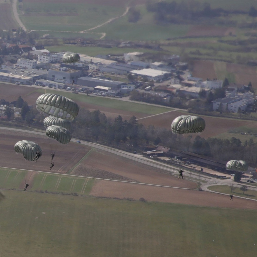 SOCEUR Airborne Operations