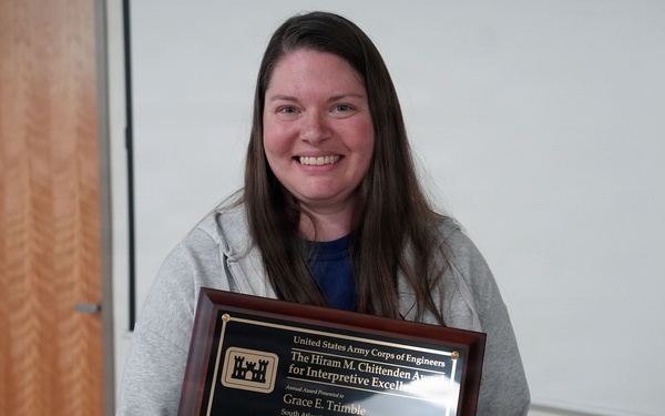 Ranger recognized for interpretive excellence during USACE leadership visit to Jordan Lake