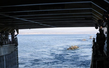 Comstock Conducts Well Deck Operations