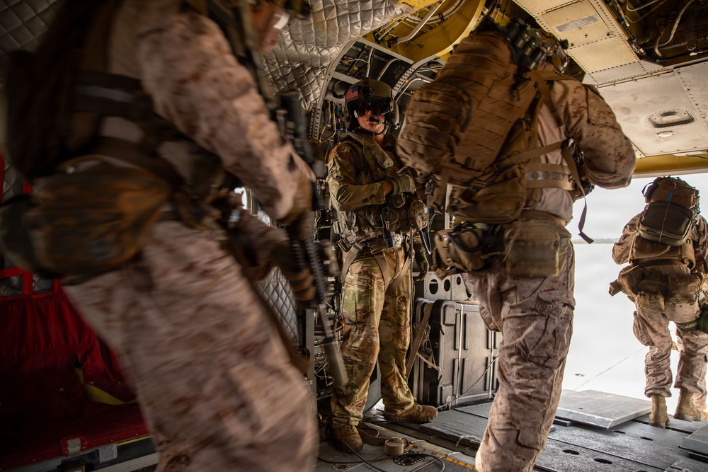 U.S. Army Soldiers and U.S. Marines assigned to Joint Task Force-Southern Guard participate in CASEVAC exercise