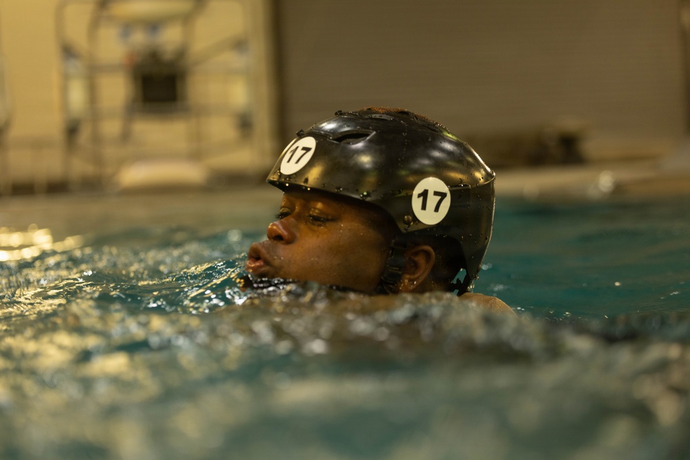 24th MEU Under Water Egress Training