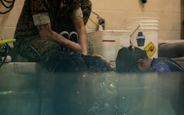 24th MEU Under Water Egress Training