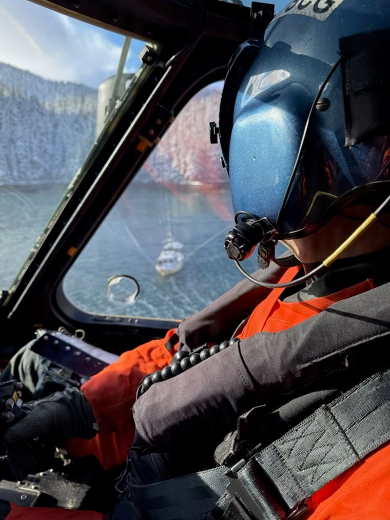 U.S. Coast Guard Air Station Sitka locates overdue boater near Table Bay, Alaska