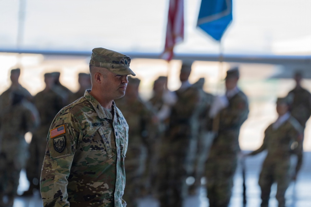 204th Military Intelligence Battalion (Aerial Reconnaissance) change of command ceremony