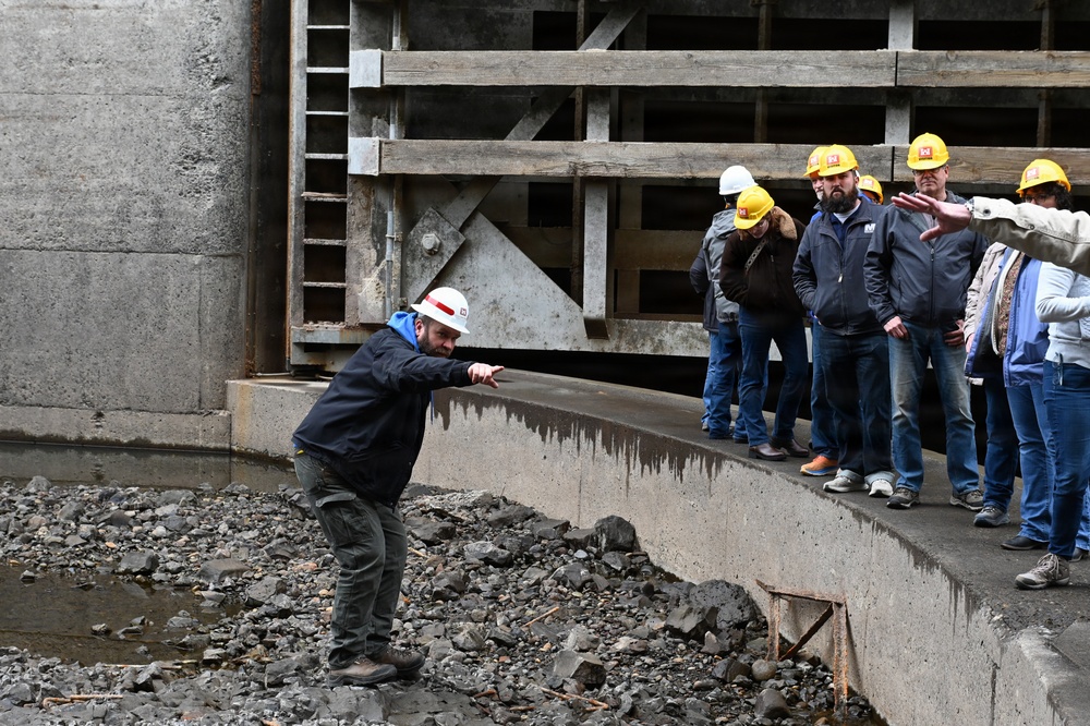 USACE maintaining safe and efficient navigation along the Columbia-Snake River System.