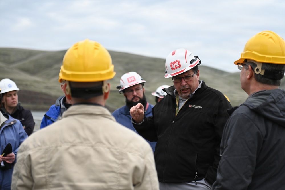 USACE maintaining safe and efficient navigation along the Columbia-Snake River System.