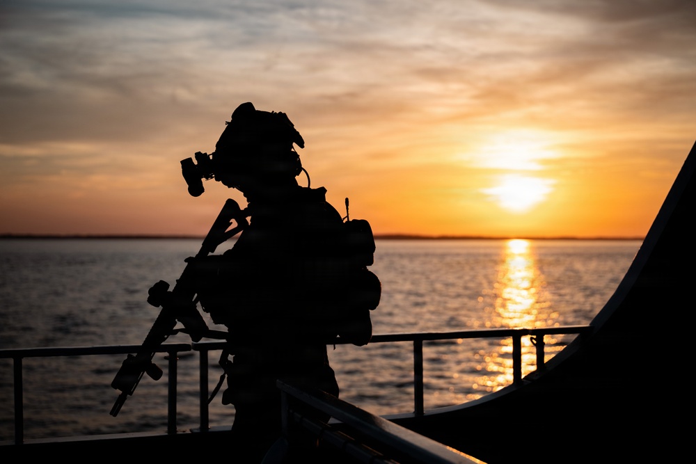 Coast Guard Maritime Security Response Team-East conducts boarding training aboard Spirit of Norfolk