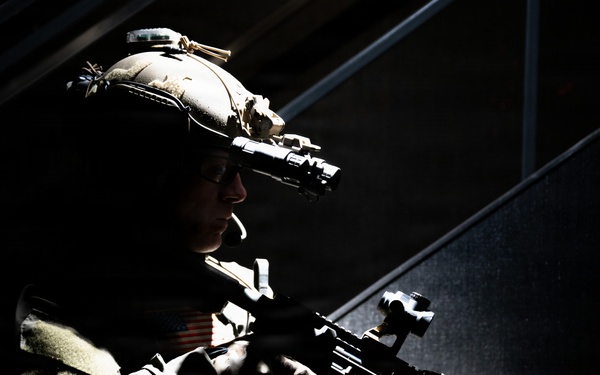 Coast Guard Maritime Security Response Team-East conducts boarding training aboard Spirit of Norfolk