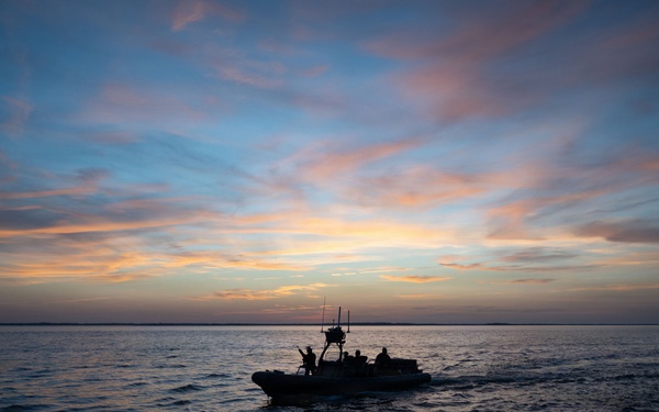 Coast Guard Maritime Security Response Team-East conducts boarding training aboard Spirit of Norfolk