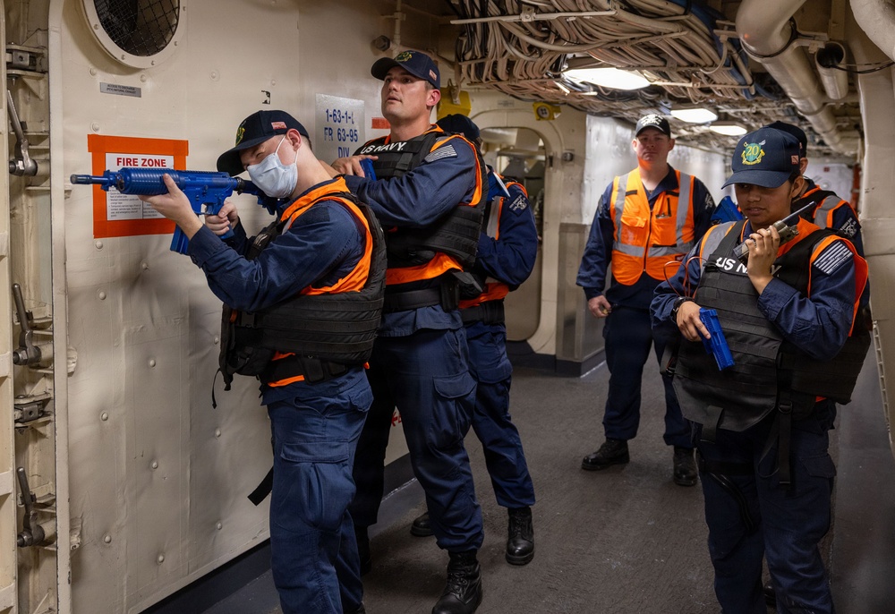 USS Green Bay Crew Conducts Anti-Terrorism Drill Onboard the USS Anchorage