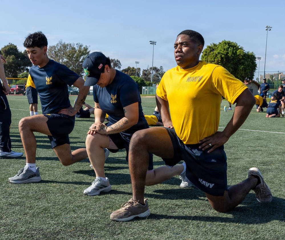 USS Green Bay Conducts Command PT