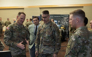 4th Infantry Division Demonstrates NGC2 to Senior Army Leadership