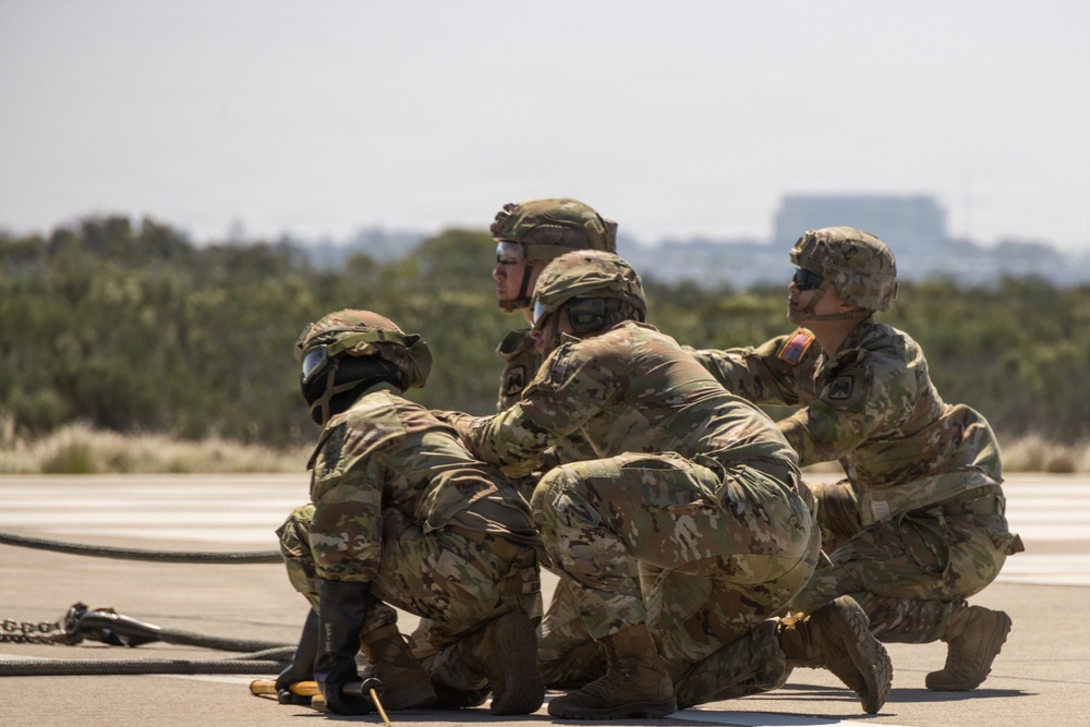 U.S. Marines, Soldiers execute HST training
