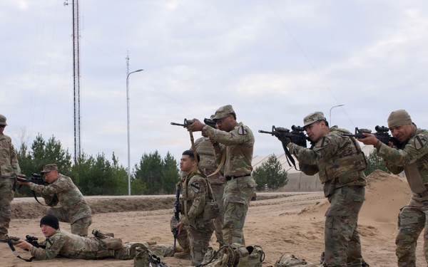 1-12 Cav participates in Schützenschnur weapon qualification in Lithuania