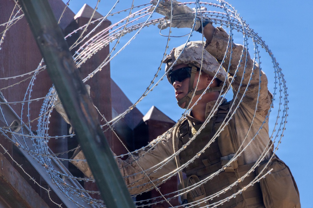 Marines with JTF-SB conduct border reinforcement