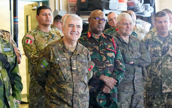 Hawaii NAtional Guard hosts Foreign Attaches