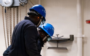 Boxer Conducts Anchor Testing