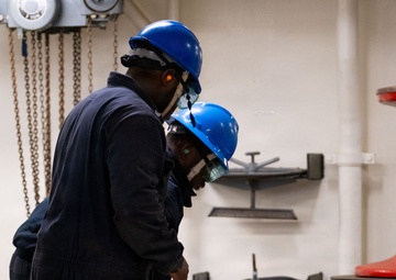 Boxer Conducts Anchor Testing